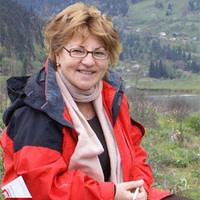 Prof. univ. dr. Maria RĂDOANE
